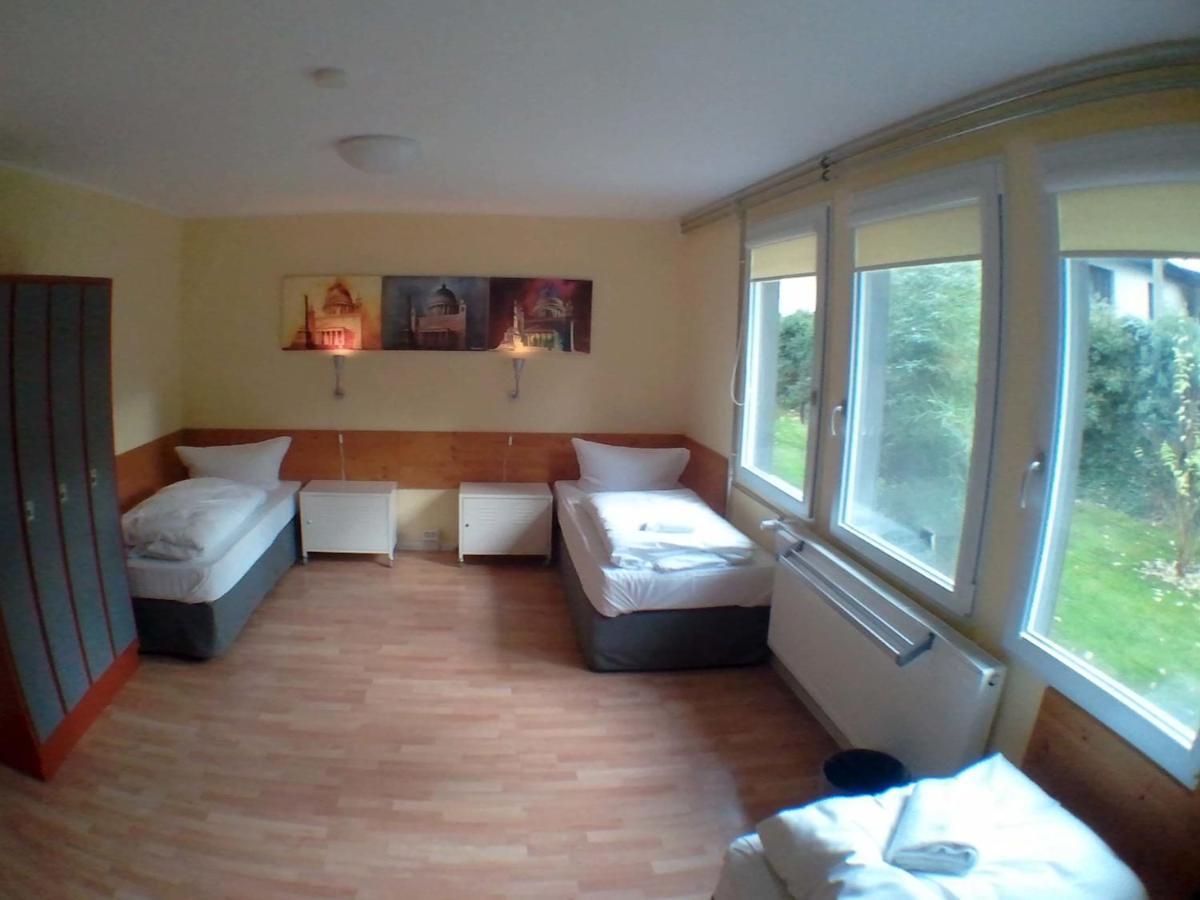 Quartier Sanssouci Hostel Potsdam Kamer foto