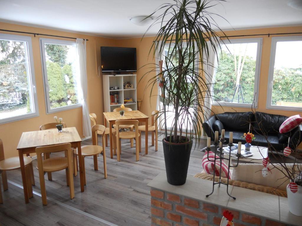 Quartier Sanssouci Hostel Potsdam Buitenkant foto