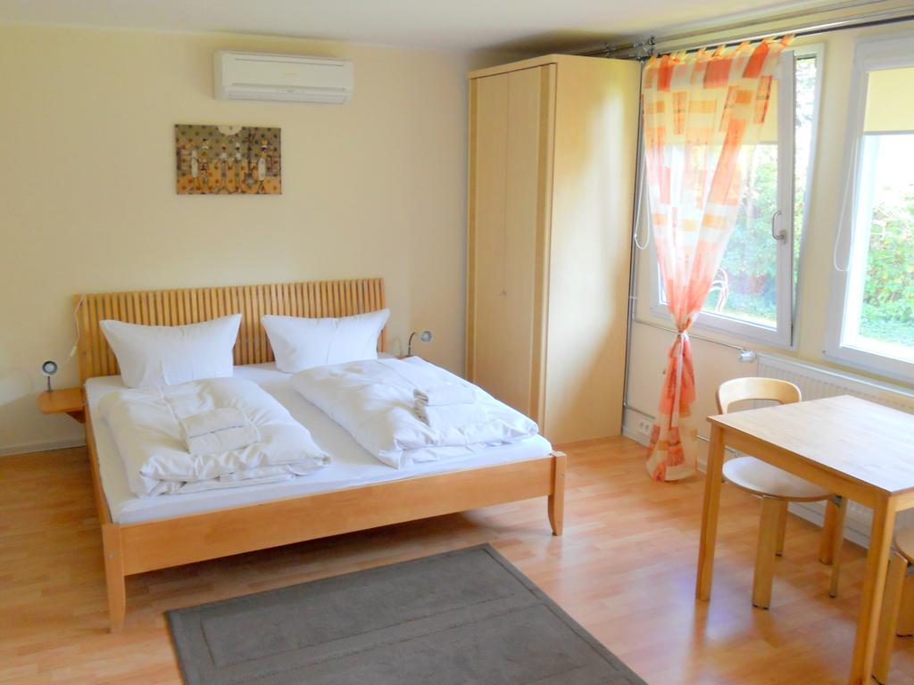 Quartier Sanssouci Hostel Potsdam Buitenkant foto