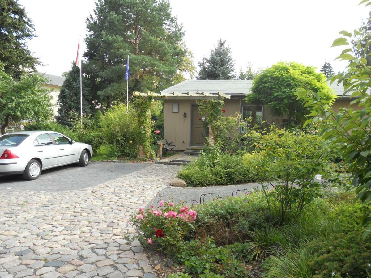 Quartier Sanssouci Hostel Potsdam Buitenkant foto